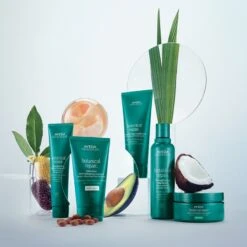 Aveda Botanical Repair™ Strengthening Leave-in Treatment -Beauté Cheveux Soldes aveda botanical repair strengthening leave in treatment soin fortifiant sans rincage pour cheveux abimes 11