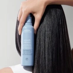 Aveda Smooth Infusion™ Perfect Blow Dry 18 Aveda Smooth Infusion™ Perfect Blow Dry -Beauté Cheveux Soldes aveda smooth infusion perfect blow dry spray brushing disciplinant anti frisottis 2