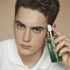 Kérastase Spécifique Sérum Potentialiste -Beauté Cheveux Soldes kerastase specifique serum potentialiste serum regeneration intense pour cuir chevelu gras et irrite 3