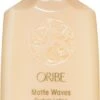 Oribe Signature Matte Waves Texture Lotion -Beauté Cheveux Soldes oribe signature matte waves texture lotion lait cheveux pour cheveux boucles et frise