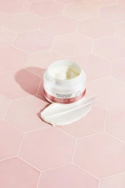 Revolution Haircare Plex No.9 Bond Restore Hydra Mask 8 Revolution Haircare Plex No.9 Bond Restore Hydra Mask -Beauté Cheveux Soldes revolution haircare plex no 9 bond restore hydra mask masque regenerateur en profondeur 2