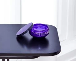 Shu Uemura Yūbi Blonde 11 Shu Uemura Yūbi Blonde -Beauté Cheveux Soldes shu uemura yubi blonde masque anti jaunissement 3